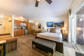 Cozy Studio w/Kitchenette and Balcony #212 at Donner Lake Village Truckee